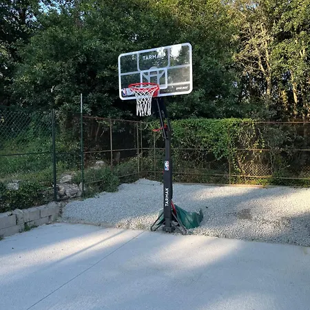 Espectacular Casa Con Piscina En * أياريث